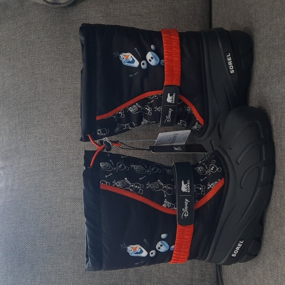 Sorel Boots Youth Size 4 Disney Frozen II Olaf Winter Snow Black Red New - Picture 1 of 7